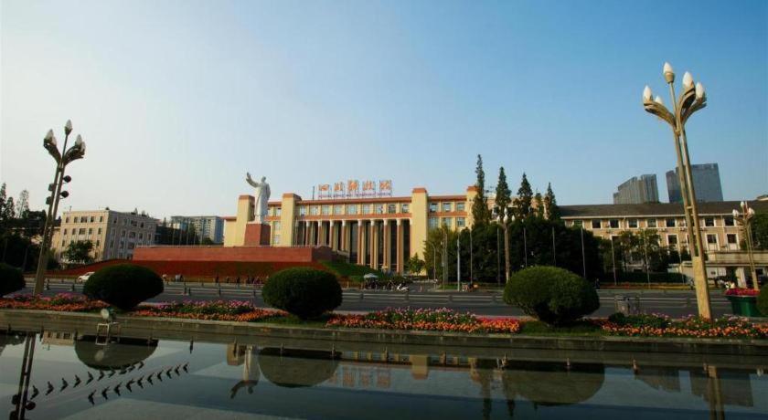 Ibis Chengdu Chunxi Road Shudu Mansion Hotel Kültér fotó