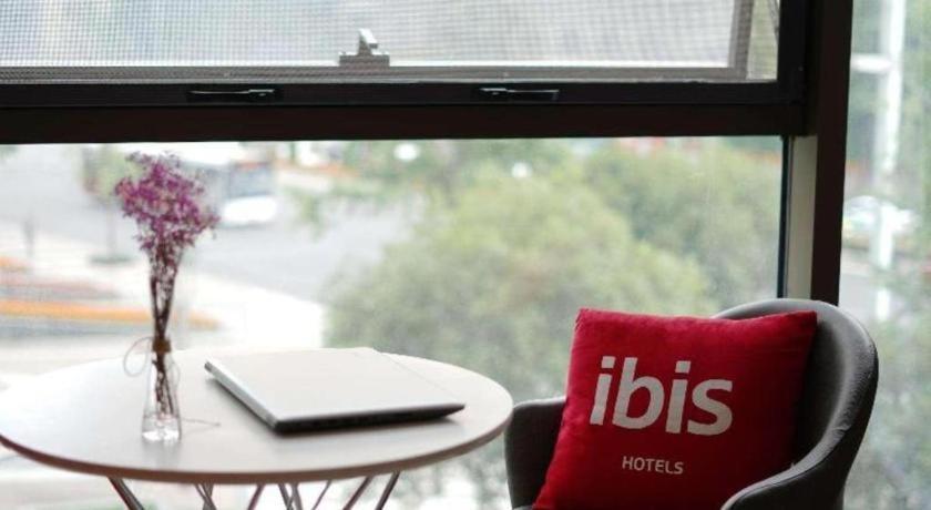 Ibis Chengdu Chunxi Road Shudu Mansion Hotel Kültér fotó